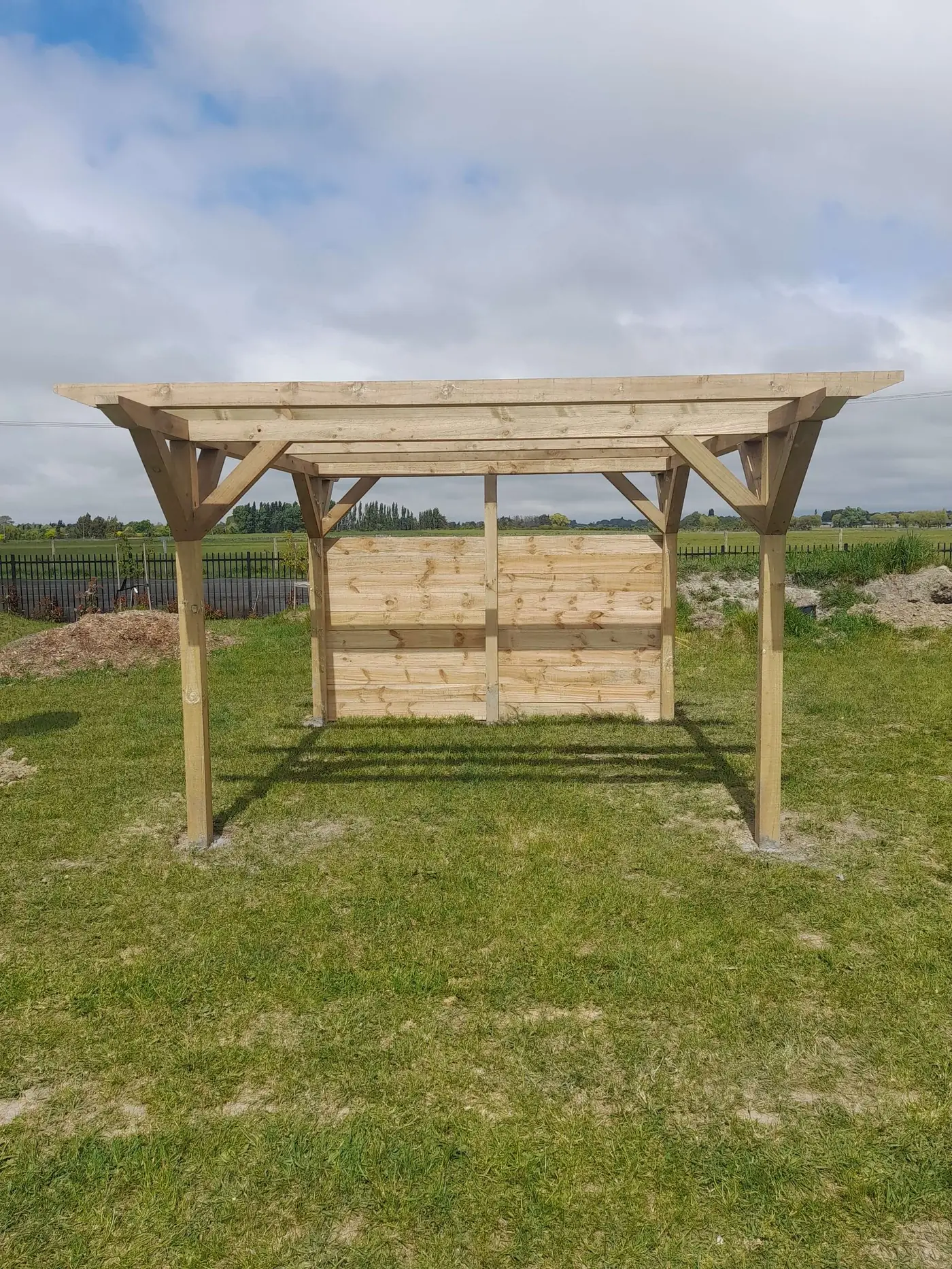 Low level timber deck built by Classic Timber Fences